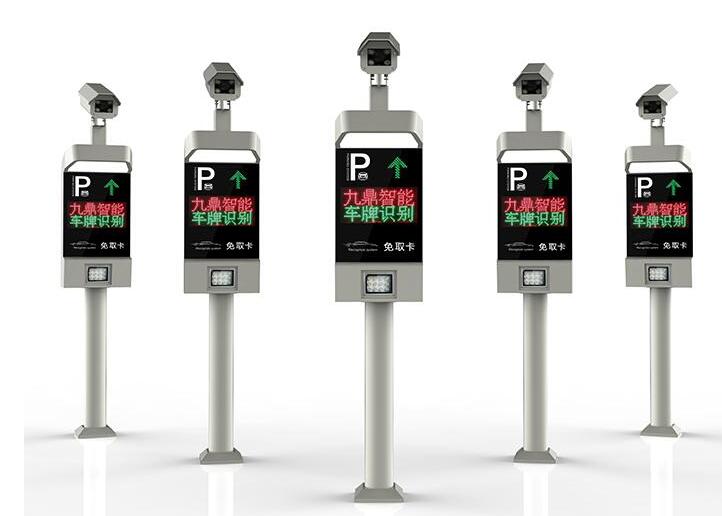 升級一套智能車牌識別系統(tǒng)即能大大減輕管理負擔